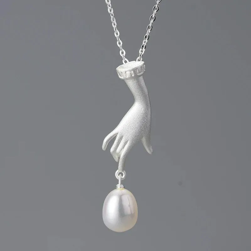 925 Sterling Silver LFJF0094 Pearl Hand Pendant Necklace Charm Jewelry