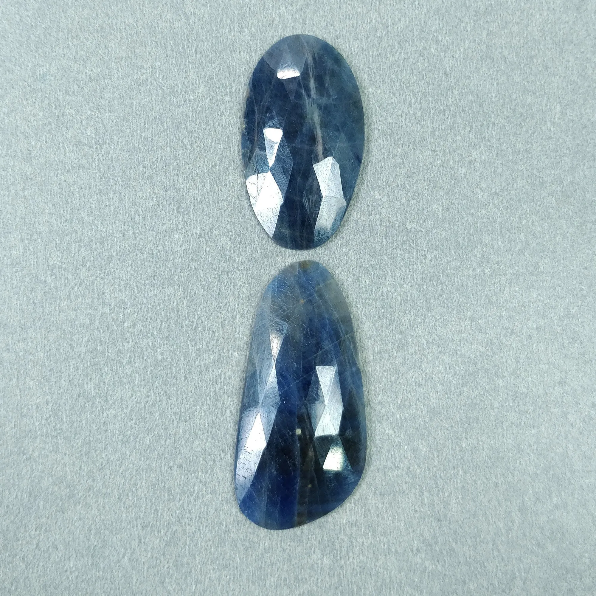 BLUE SAPPHIRE Gemstone Rose Cut : 44.65cts Natural Untreated Unheated Sapphire Uneven Shape 31*18mm - 37*18mm 2pcs (With Video)