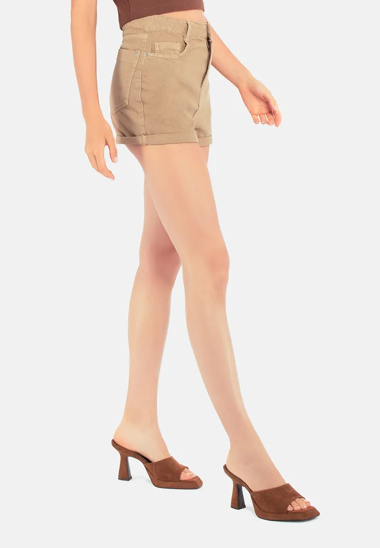 Cream Basic Upturn Hem Shorts