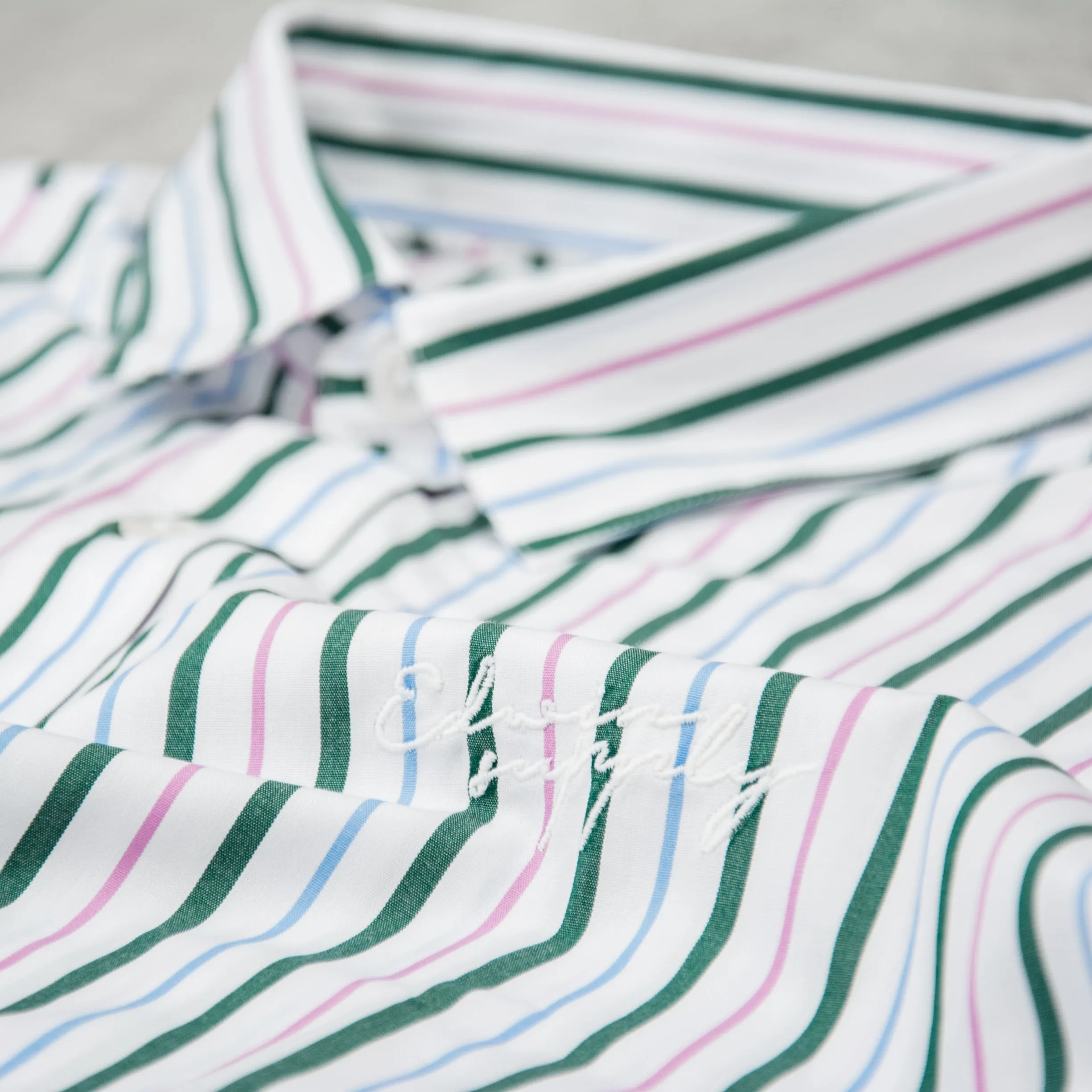 Edwin Toledo S/S Shirt - White / Pink