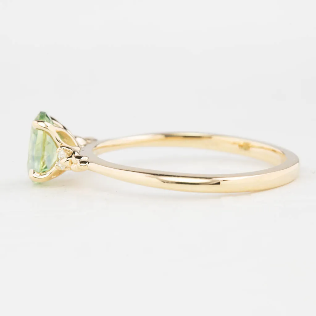 Estel Ring 6.5mm 0.85ct Oval Light Green Montana Sapphire 14K Yellow Gold