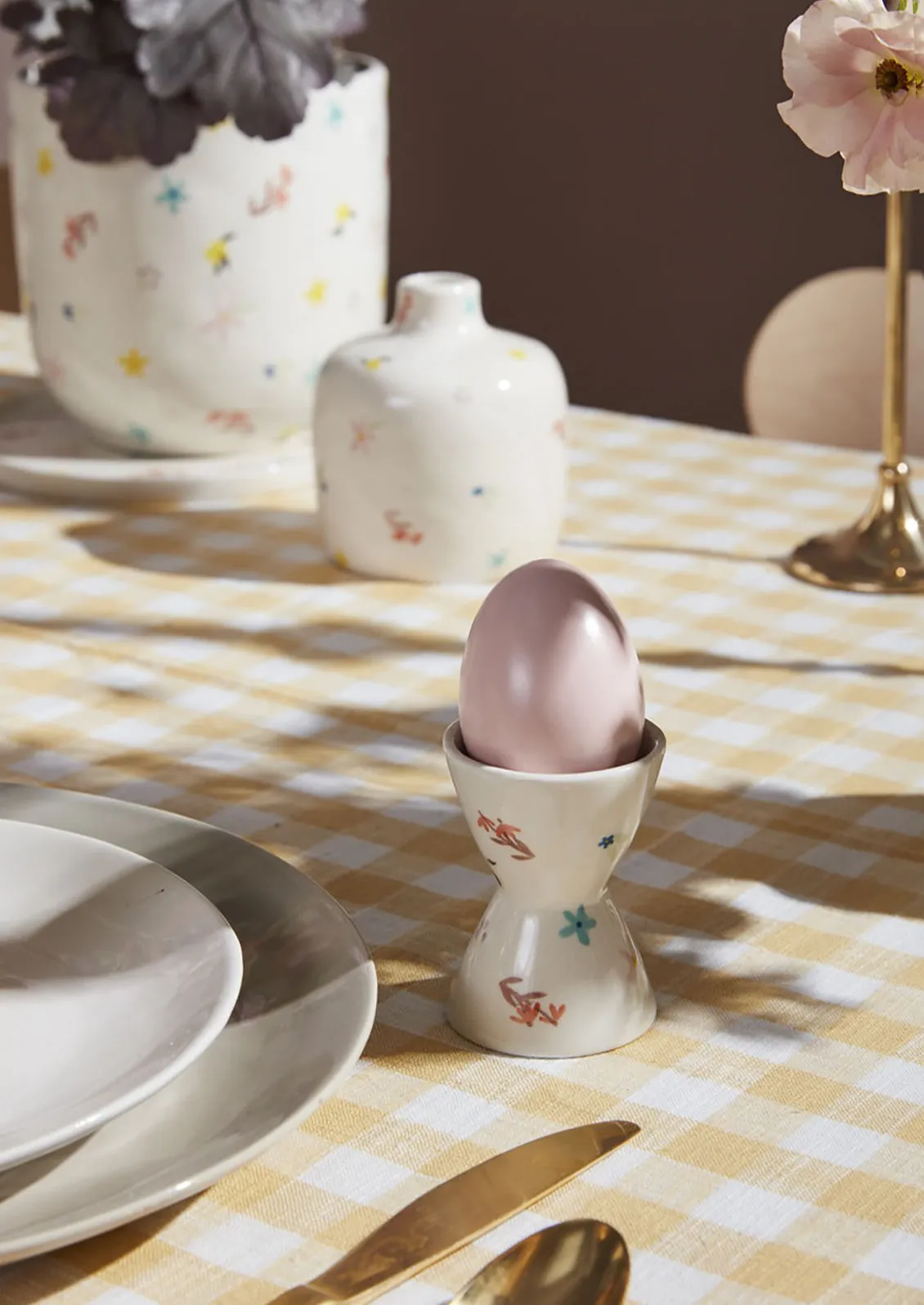 Flower Shower Egg Cup