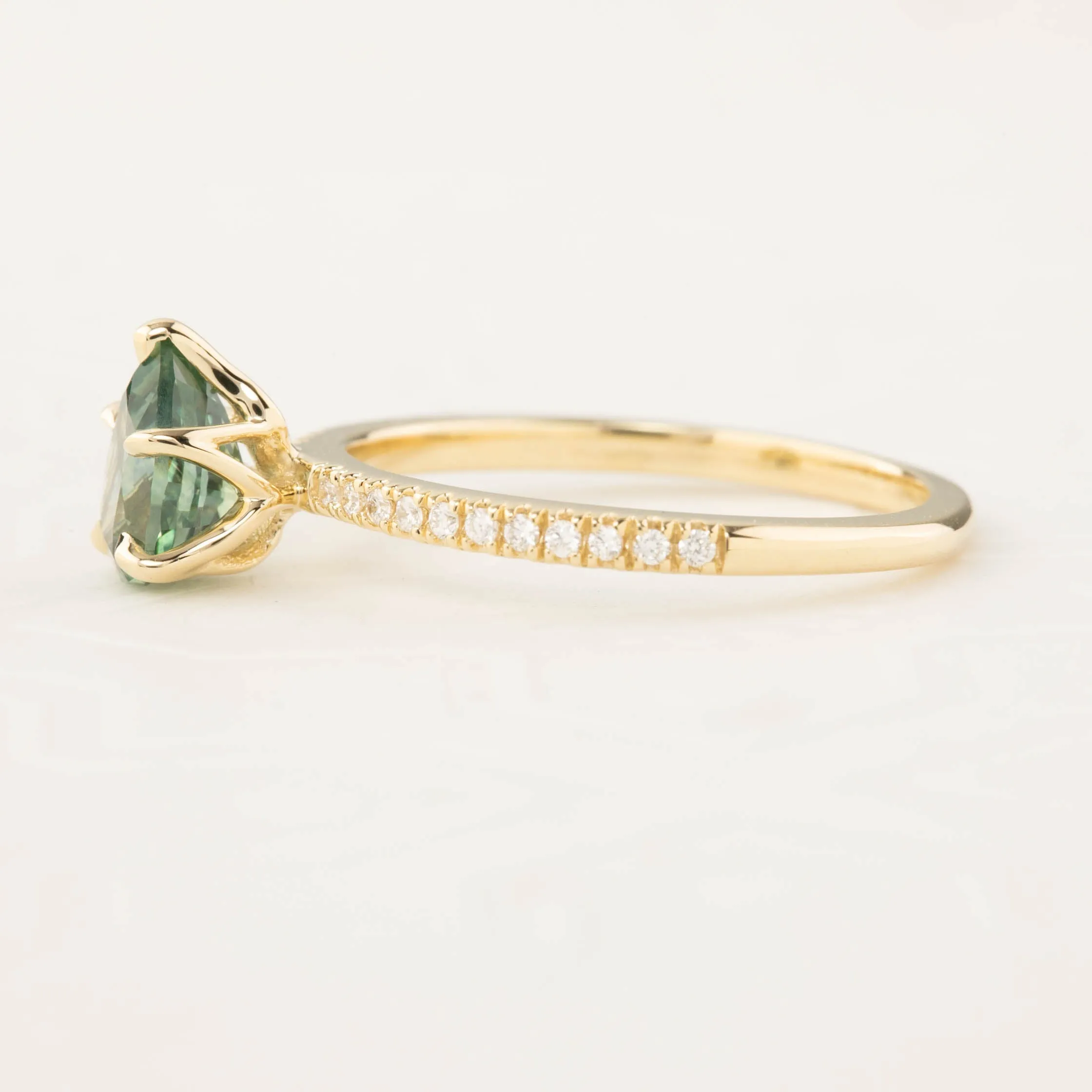 Maria Ring Setting, Pear Cut