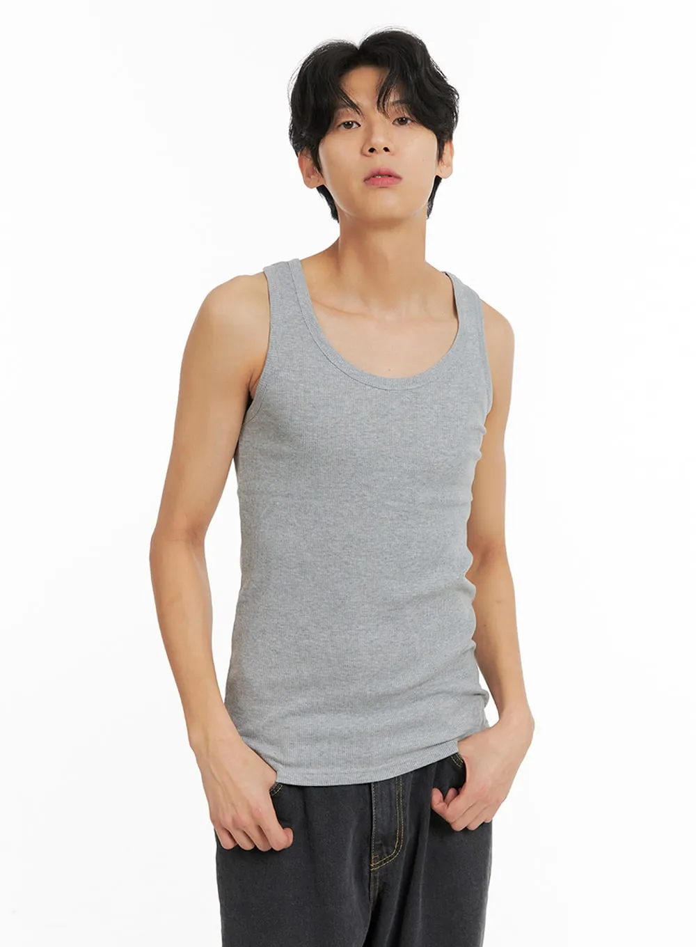 Men's Basic Slim Fit Tank Top IA401