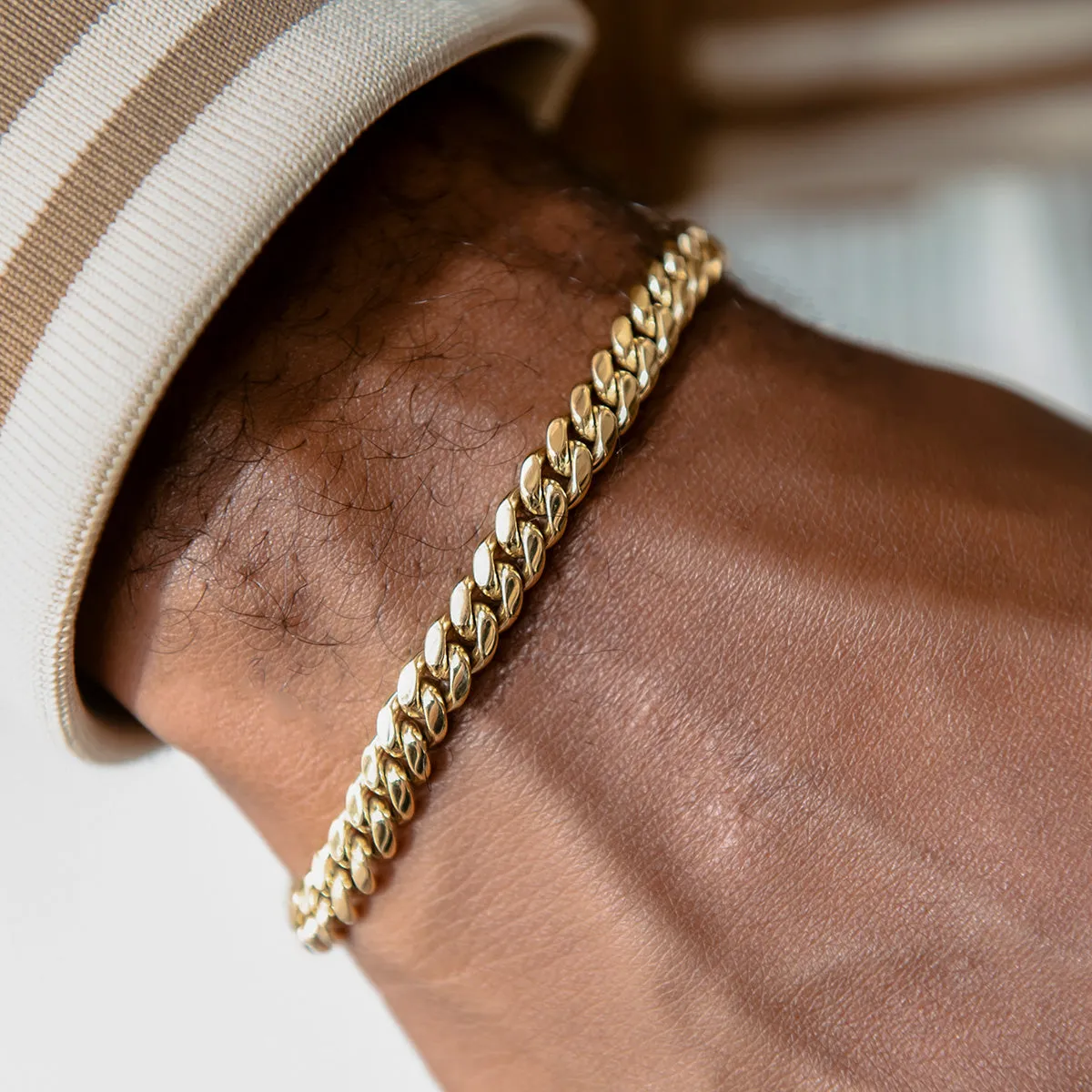 Miami Cuban Bracelet in Yellow Gold- 6mm