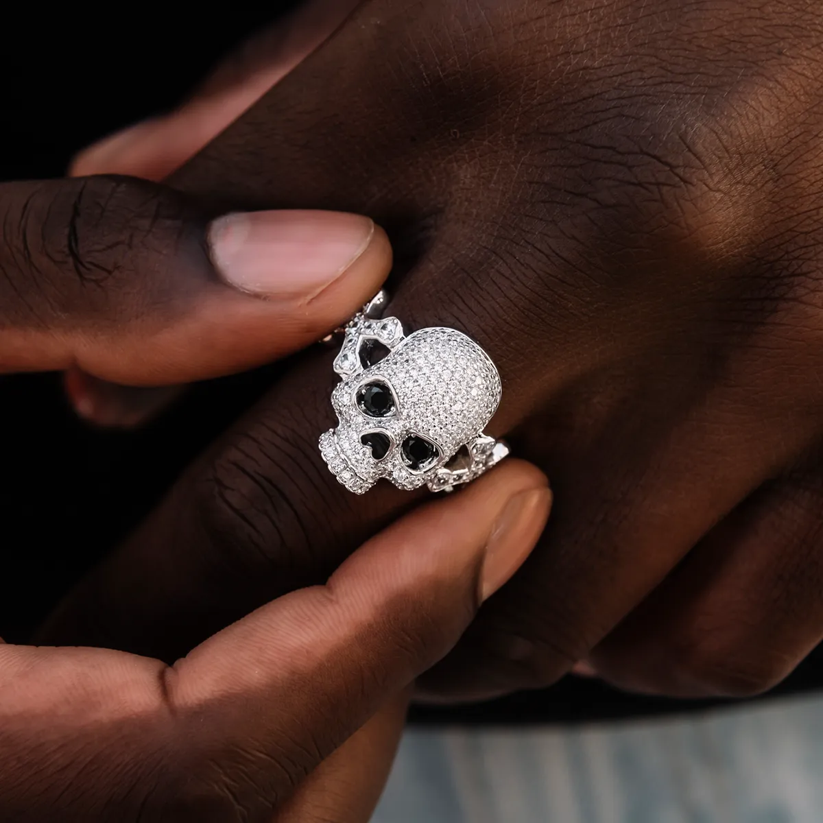 Pave Skull Ring in White Gold Vermeil