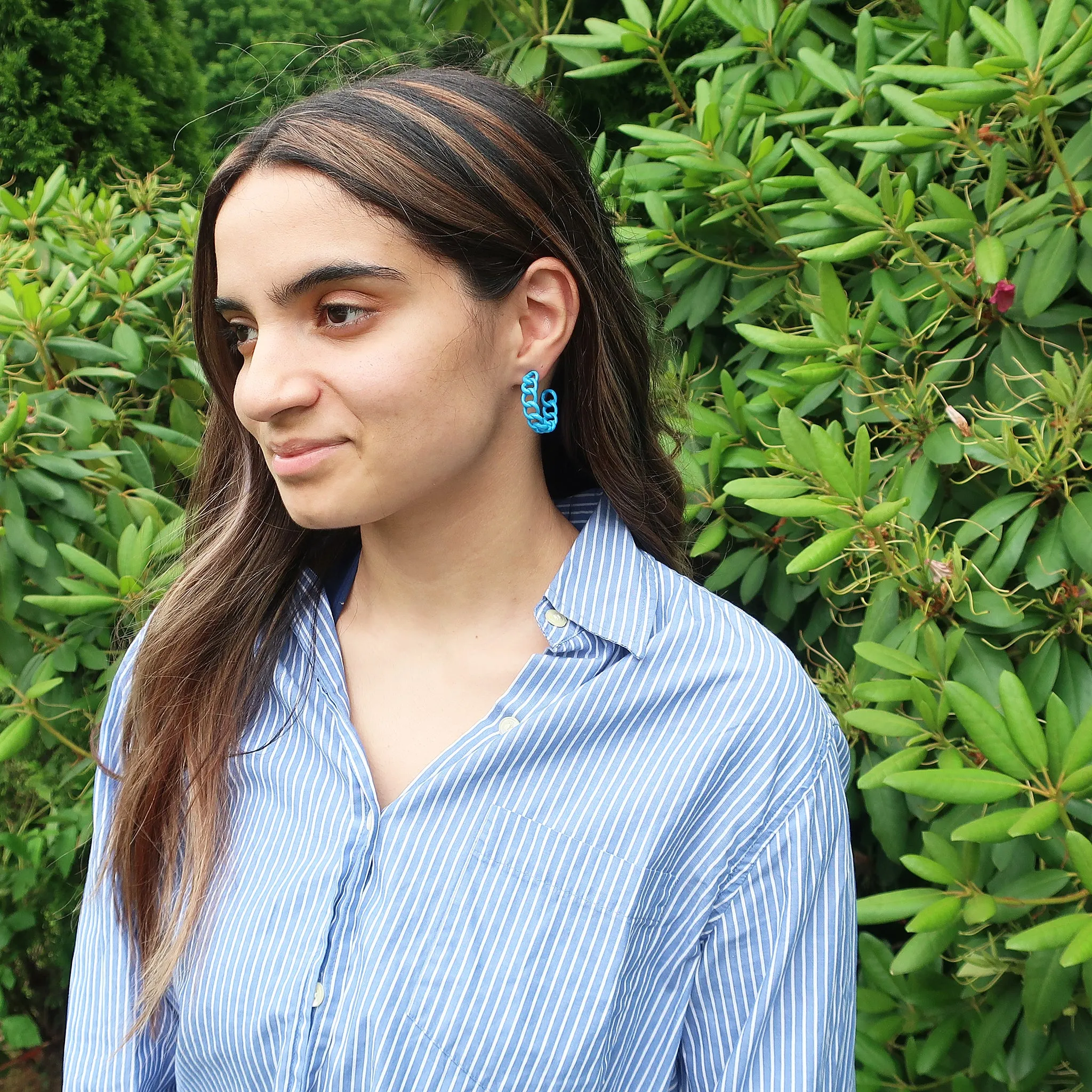 Sheila Fajl Petite Painted Chain Hoop Earrings in Blue