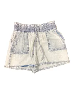 Shorts By Elan  Size: S