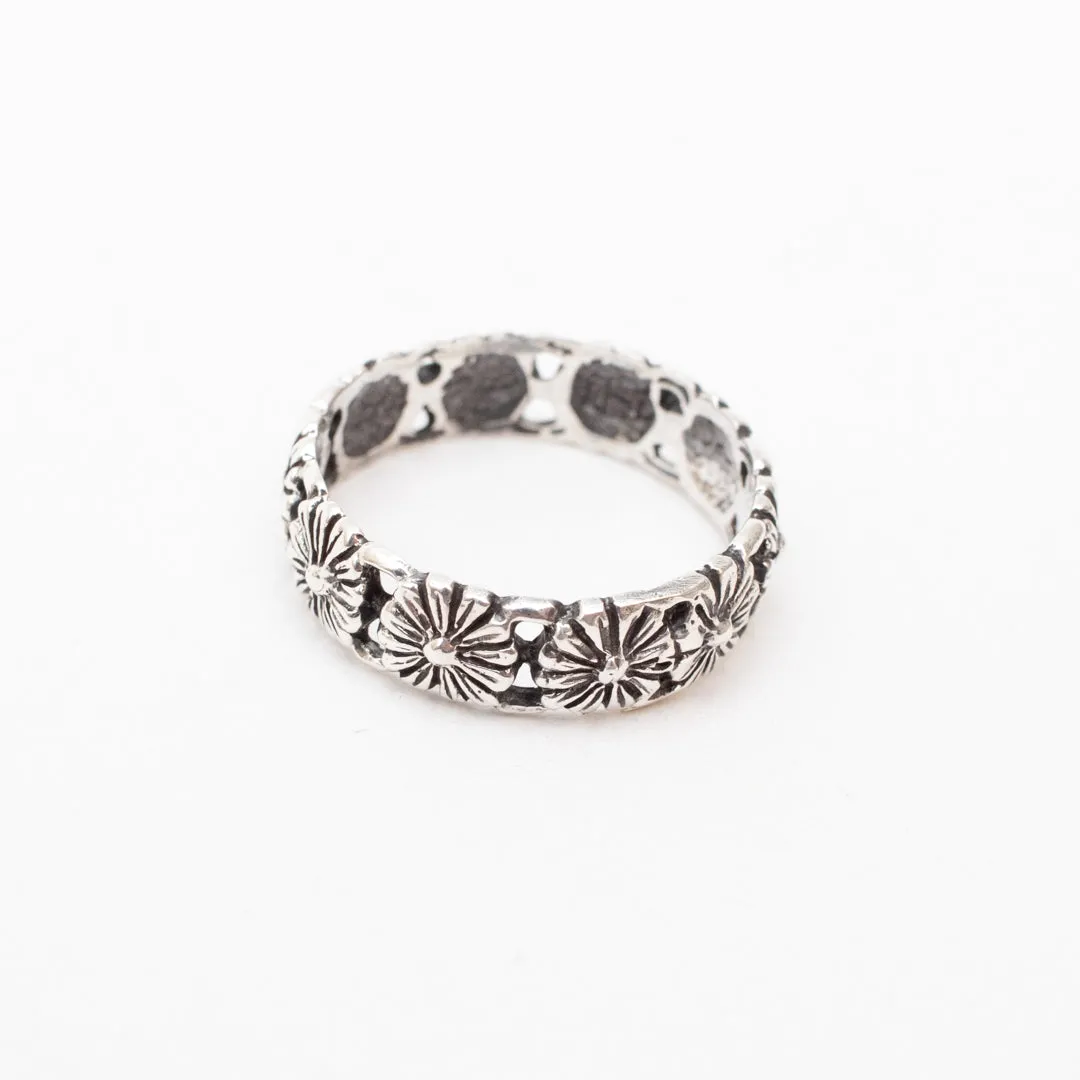 Silver Repeating Flower Band